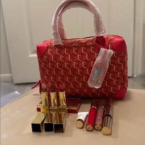 Estée Lauder holiday cosmetic set, brand new